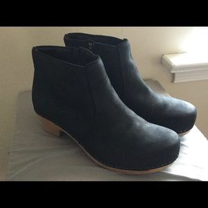 Dansko Maria Boot 40